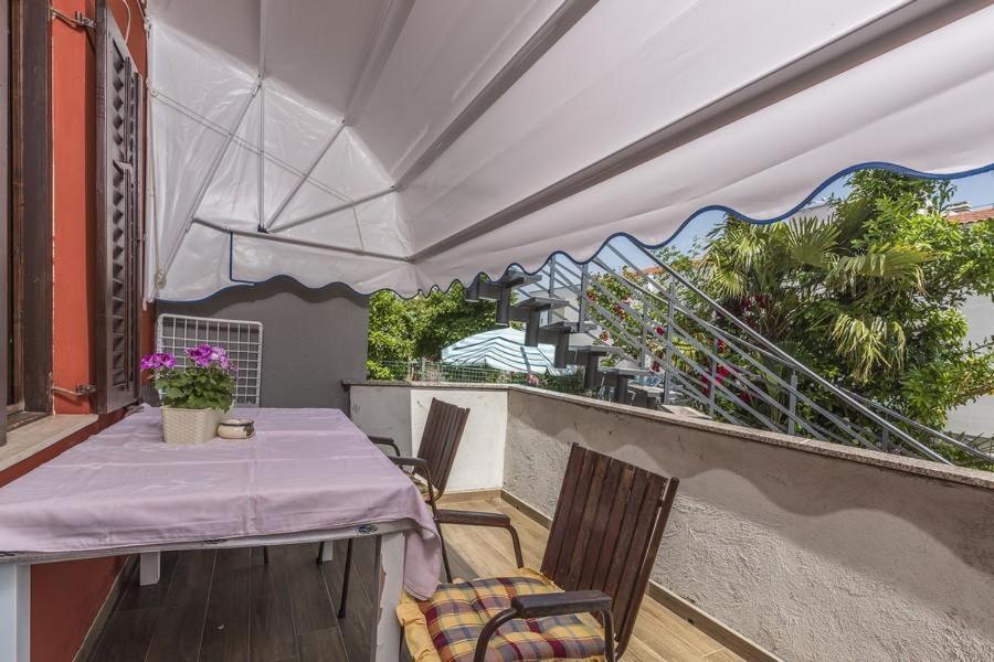 Apartment Zak Novigrad  Екстер'єр фото