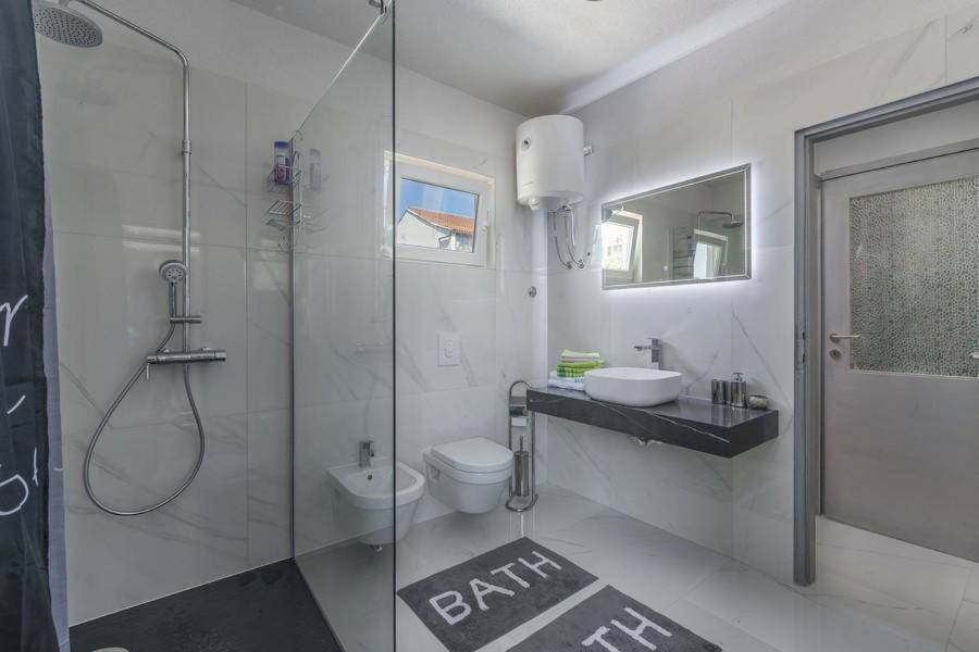 Apartment Zak Novigrad  Екстер'єр фото